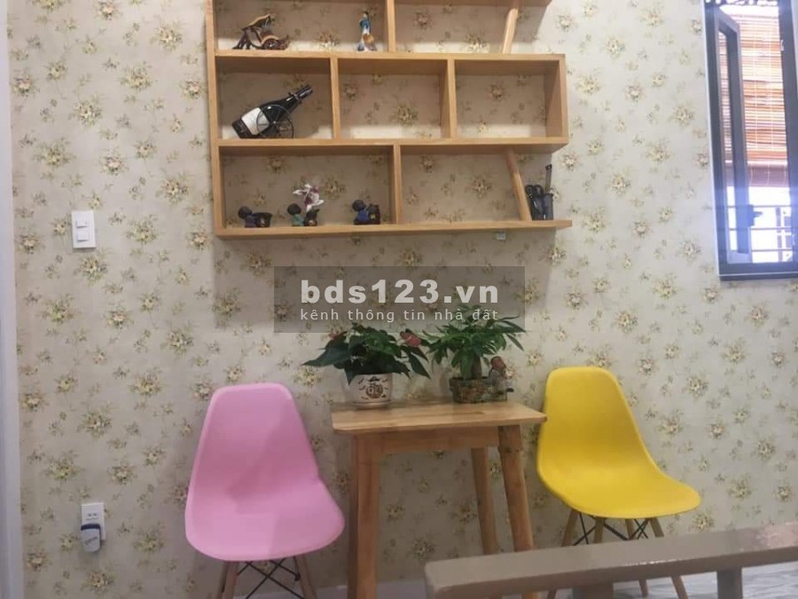 Thanh lý dùm chủ căn nhà P7, Tân Bình. Ngang 4,5M. Rộng 40m2.