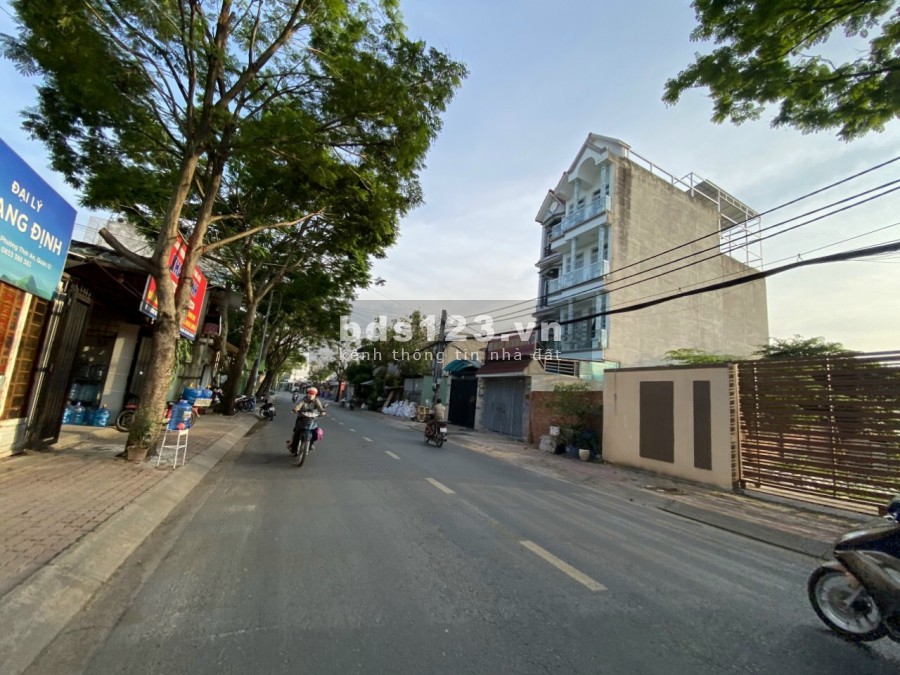 CC bán gấp 5 lô đất 90m2 MT đường 82, P10, Q.6 Giá chỉ 2.8tỷ