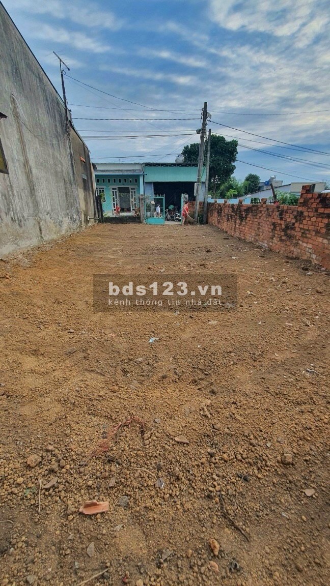 Cần bán lô đất ngay Tương Bình Hiệp Thủ Dầu Một
