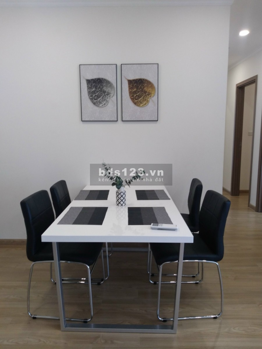 Bán nhanh cắt lỗ 200tr căn 4PN giá 5 tỷ, 122m tại Vinhomes Gardenia Mỹ Đình.
