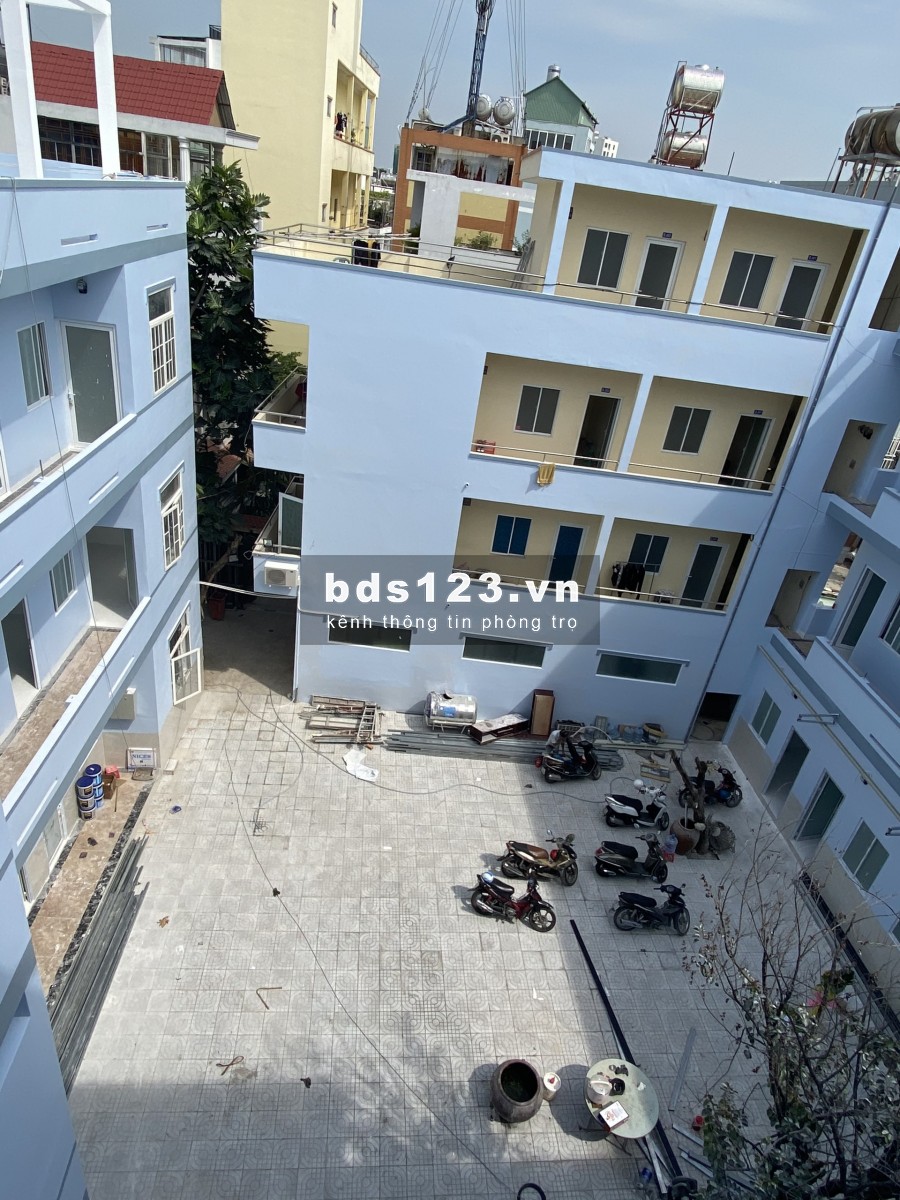 Cho Thuê Phòng MỚI XÂY Tân Sơn Nhì RỘNG 28m2, Có Gác, Máy lạnh, Giờ Tự Do