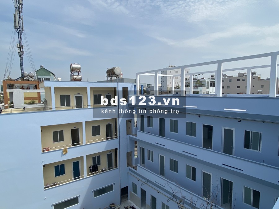 Cho Thuê Phòng MỚI XÂY Tân Sơn Nhì RỘNG 28m2, Có Gác, Máy lạnh, Giờ Tự Do