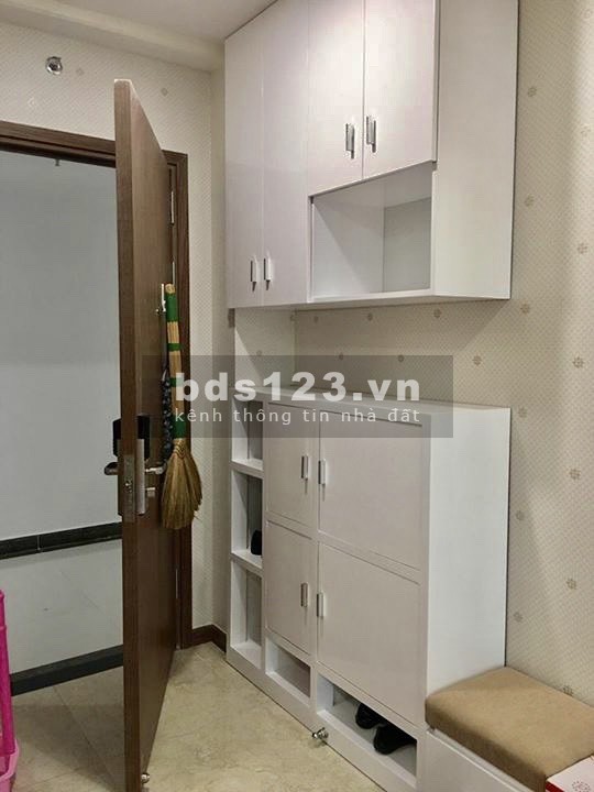 Giảm giá xốc hót nhất dự án 2,2 tỉ ( bao phí )căn hộ 75m2, ban công đông nam view nội