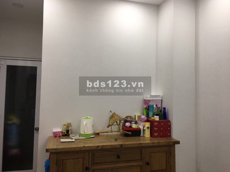 Bán nhà 3 lầu mặt tiền hẻm xe hơi 76 HTP quận 7