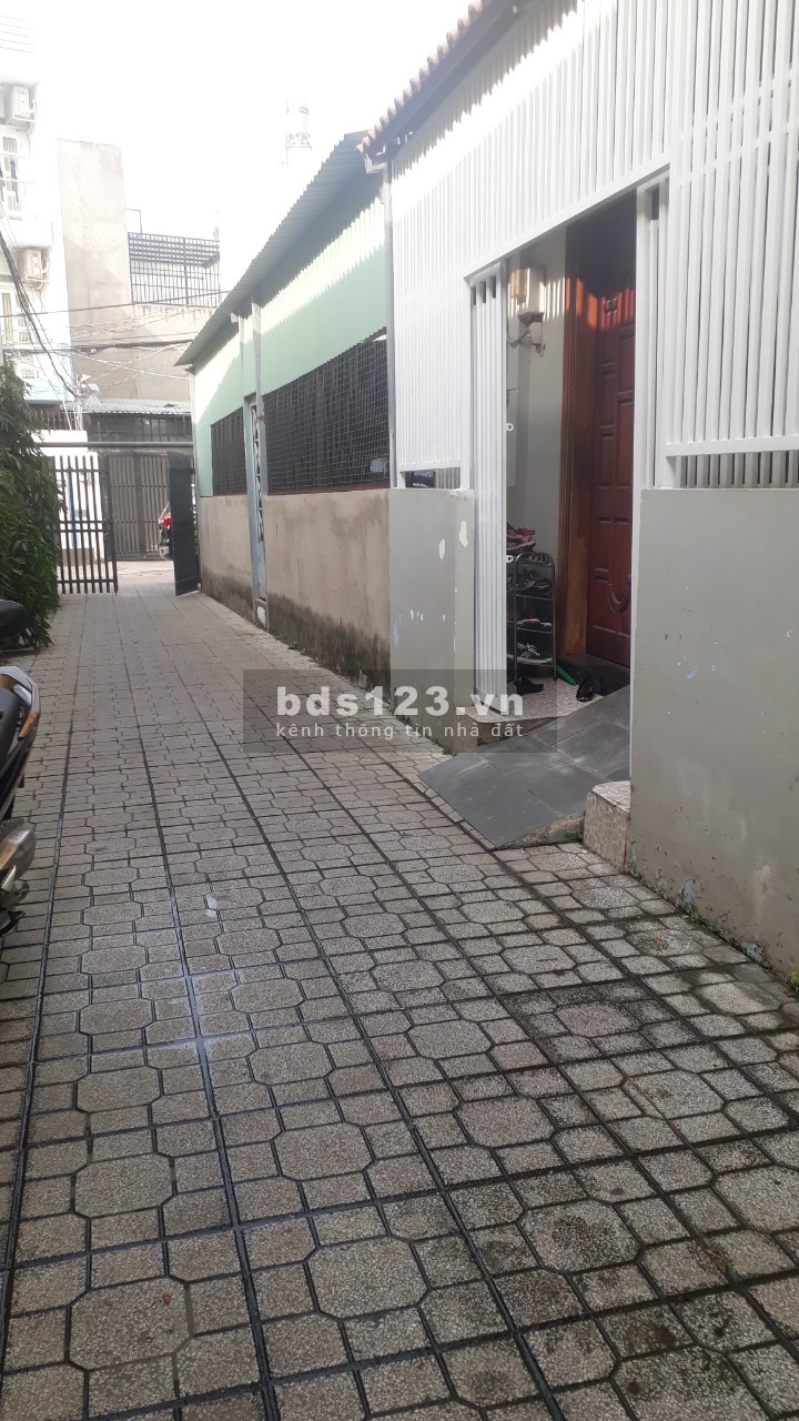 Bán nhà nguyên căn 1 trệt 1 lầu đường số 8, Phường Trường Thọ, quận Thủ Đức đường ô tô