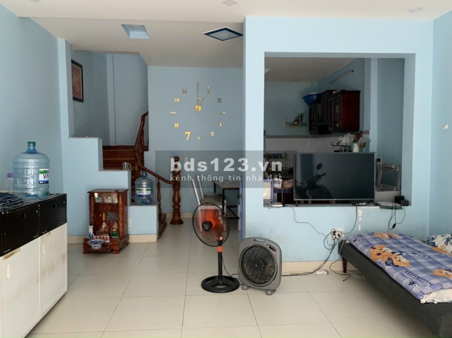 Bán nhà nguyên căn 1 trệt 1 lầu đường số 8, Phường Trường Thọ, quận Thủ Đức đường ô tô