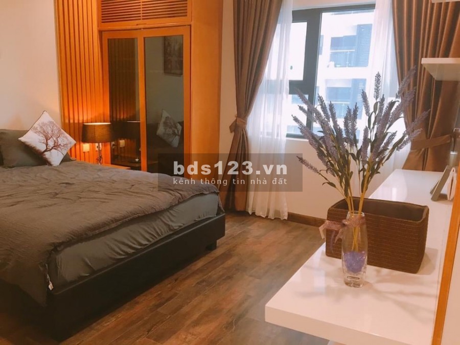 Bán cắt lỗ căn góc 102m2 - 3PN GoldSeason sổ đỏ vĩnh viễn, giá 3ty180, full nội thất ngoại nhập