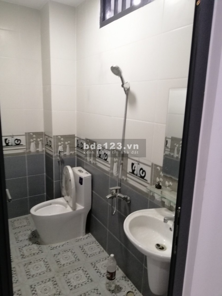 Bán nhà 2 lầu|sân xe hơi|mặt tiền hẻm 652 QL13, Hiệp Bình Phước, Thủ Đức