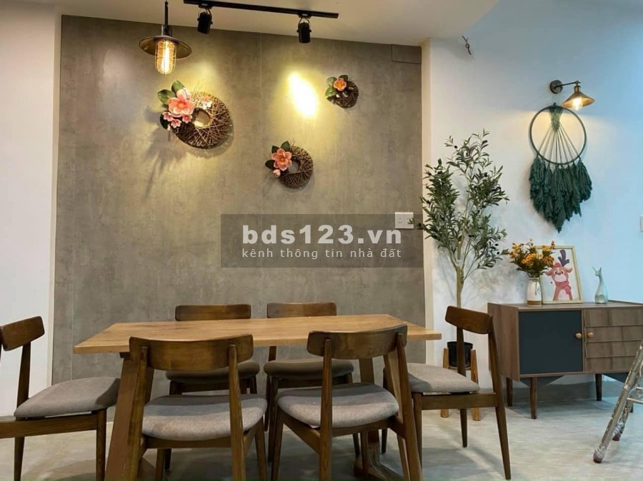 Chính chủ bán gấp nhà HXH Khuông Việt, T.Phú 82m2 chỉ 5.4 tỷ
