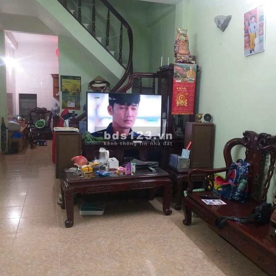 Bán Nhà 106 Chùa Láng, TT Đống Đa 40 m2, MT 3.5m x 4T, Giá Chỉ Còn Hơn 4 Tỷ.