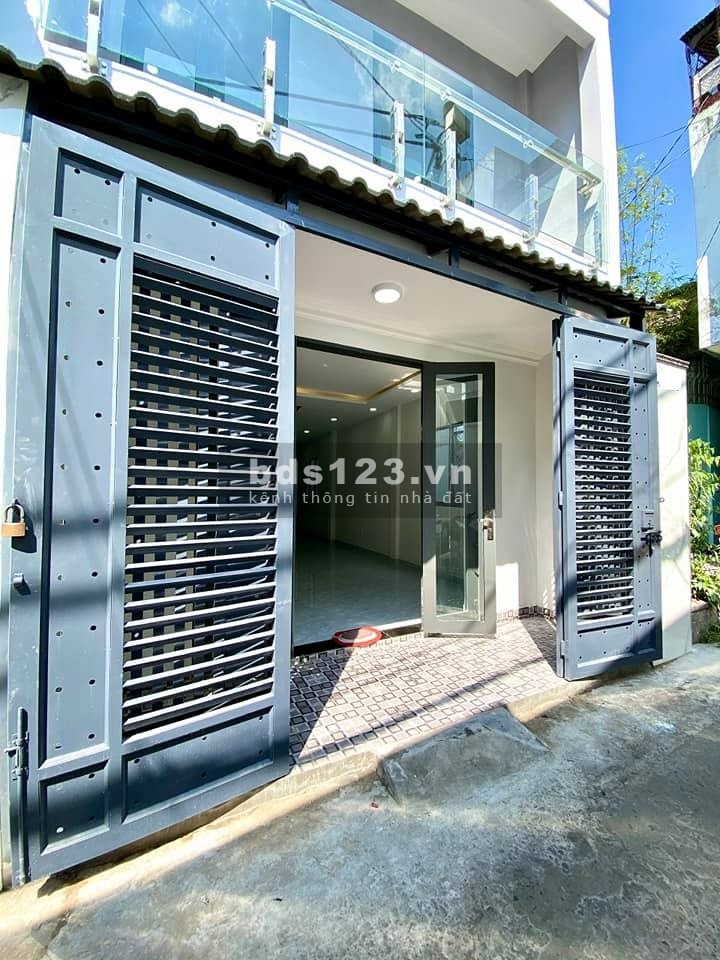 Hẻm ô tô Âu Cơ Quận Tân Bình 5x14m nhà xây 2 tầng giá 7.4 tỷ thương lượng
