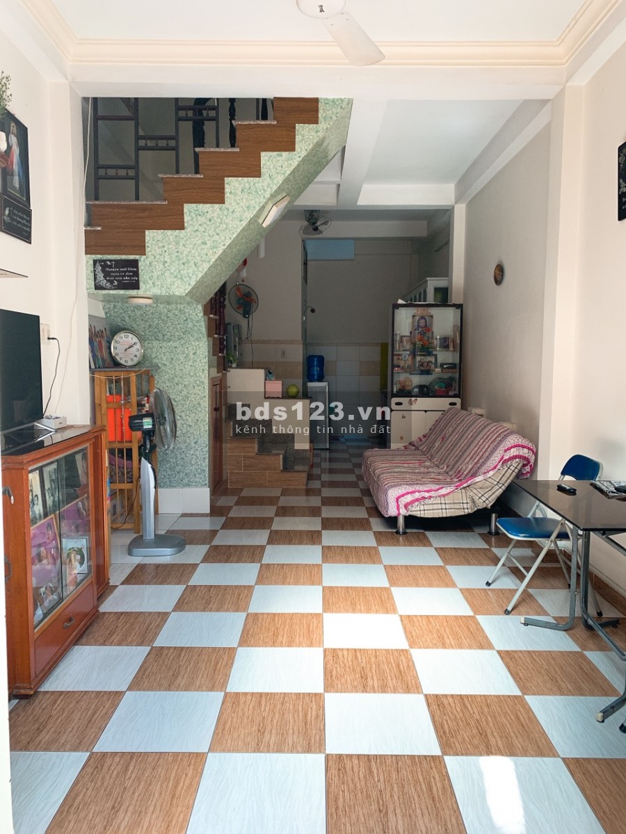 Bán nhà đường Thái Thị Nhạn Tân Bình, 36m2 giá 3.85 Tỷ
