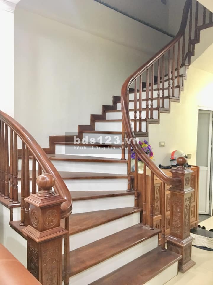 Nhà Đoàn Văn Bơ 40m2 GÍA 3.4 TỶ(85tr/m2) VUÔNG VẮN KHÔNG QUY HOẠCH.