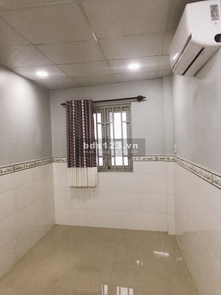 Nhà Trần Khắc Chân, Phú Nhuận, 6x12, trệt 1 lầu, sân thượng, 3PN máy lạnh