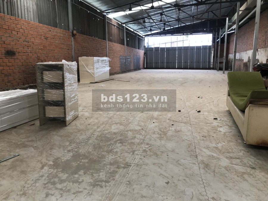 Cho thuê kho xưởng 255m2 MT Nguyễn Xí Quận Bình Thạnh