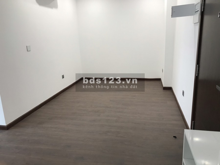 Vợ chồng tôi cần thanh lý nhanh CH 6th Element 59.8m2 2PN, 1WC tầng 20 view hồ starlake giá 2.25 tỷ