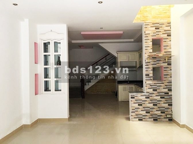 Cho thuê nhà hẻm xe hơi đường Vườn Lài, P. Phú Thọ Hòa, Q. Tân Phú. DT 4x12m, 1 trệt 1 lầu 2PN. 9 tr