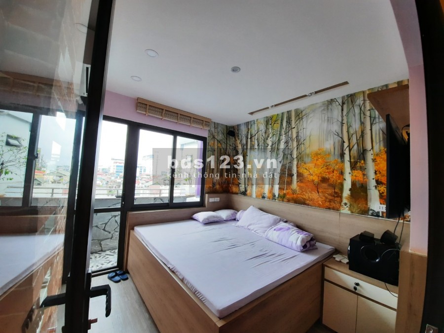 Cho thuê căn hộ 45m2 quận Đống Đa - tiện nghi, sạch sẽ, tiện đi lại