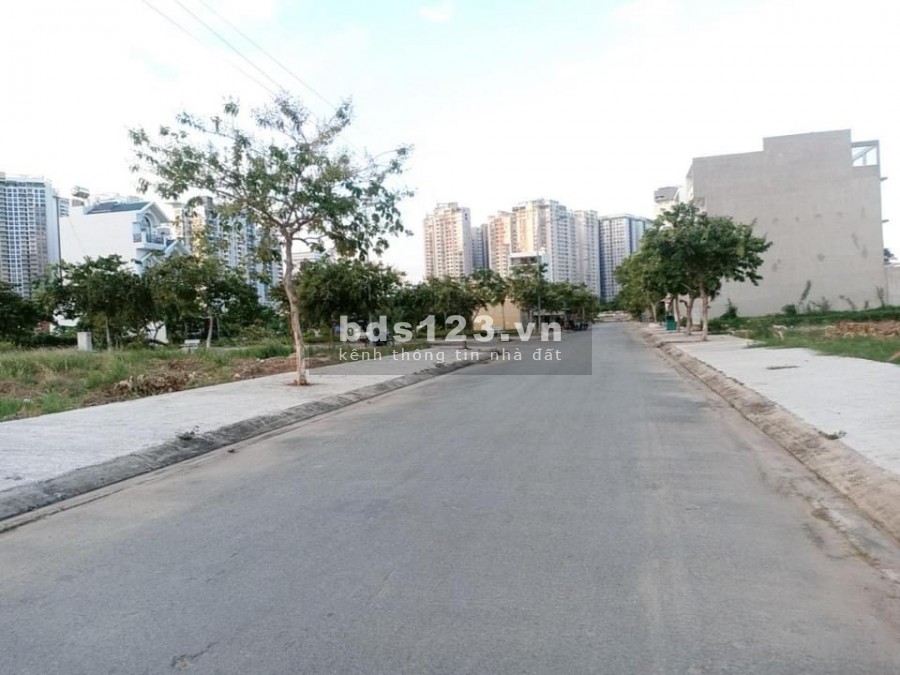 Vợ chồng ly thân bán gấp lô đất tại bà rịa