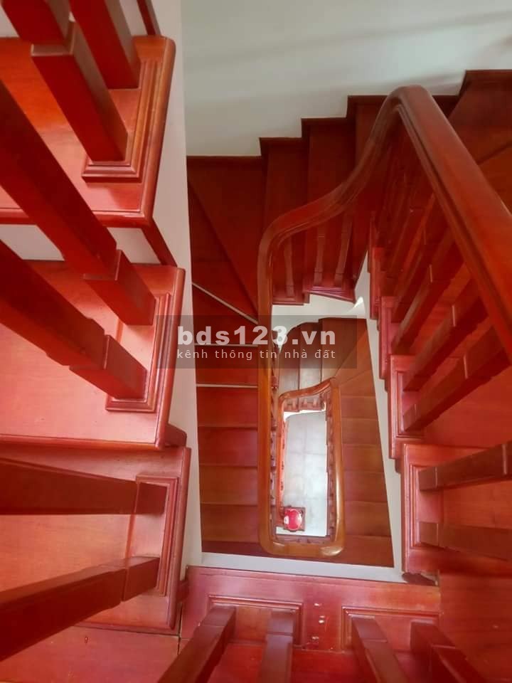 Phân lô Thanh Am, Thượng Thanh, Long Biên 60m 4 tầng, tiện ích đầy đủ, gara