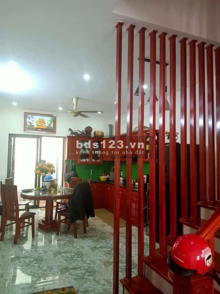 Phân lô Thanh Am, Thượng Thanh, Long Biên 60m 4 tầng, tiện ích đầy đủ, gara