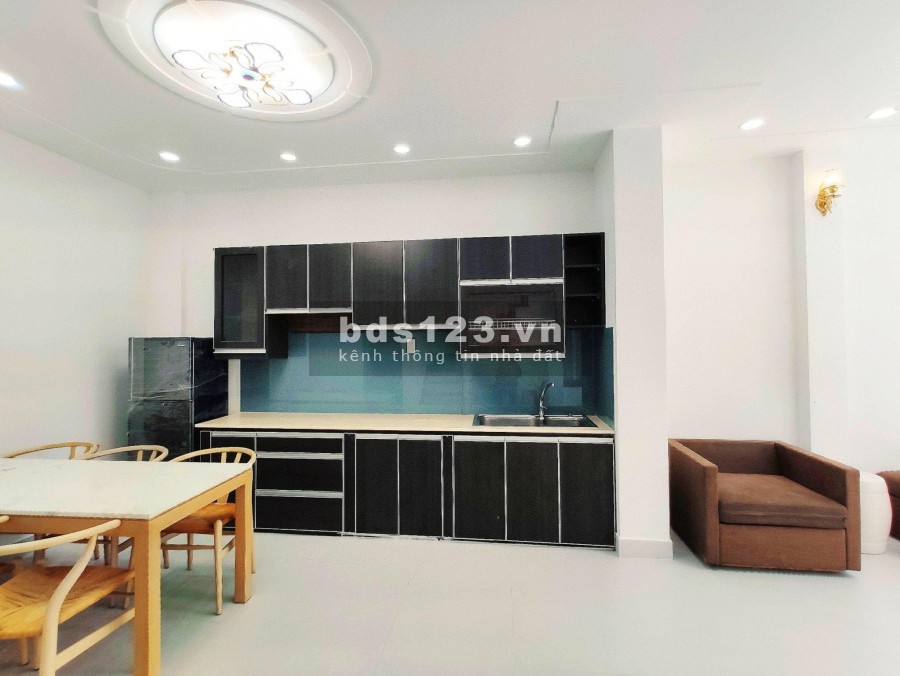 HXH 281 Lê Văn Sỹ 55m2 6m x 10 giá 6.15 tỷ Tân Bình
