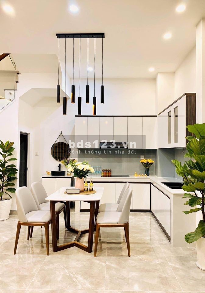 Bán nhà HXH đường Gò Dầu, 40m2 (4x10) 4 tầng, chỉ 3.8 tỷ. LH: 0914648319 Nhà mới ở ngay