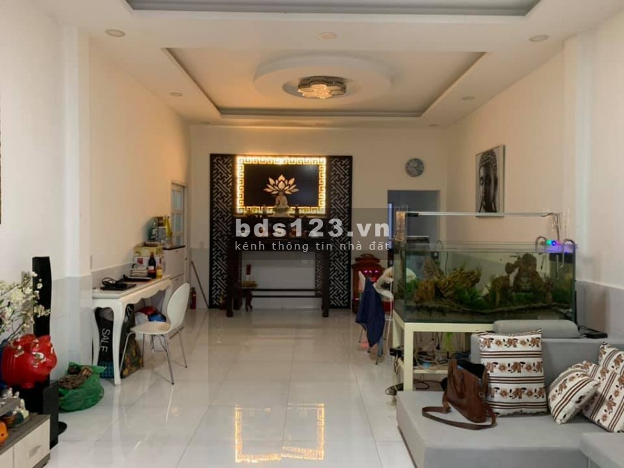 Cần tiền chữa bệnh, bán nhà đường Hoàng Sa, Quận 3 - 130m2, nhà 1 trệt xây kiên cố, giá chỉ 8,2 tỷ