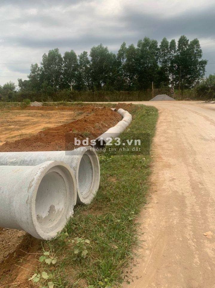 Đất ngộp có thổ cần bán nhanh nằm trục đường tâp đoàn 7 hướng đi sân bay Long Thành