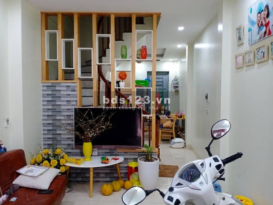 GIẢM GIÁ SỐC NGAY NGÃ TƯ ĐẠI MỖ - OTO ĐỖ 38M4T GIÁ CHỈ NHỈNH 3 TỶ