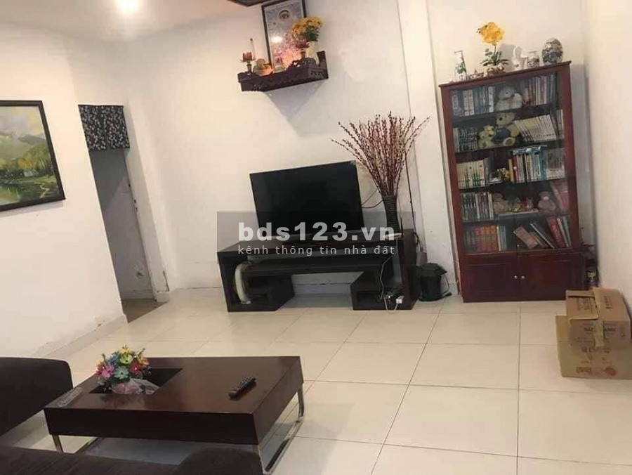 Bán nhà HXH 5 tầng, BTCT Tân Sơn Nhì Quận Tân Phú. Nhỉnh 3 Tỷ. LH: Hoàng 0898990208