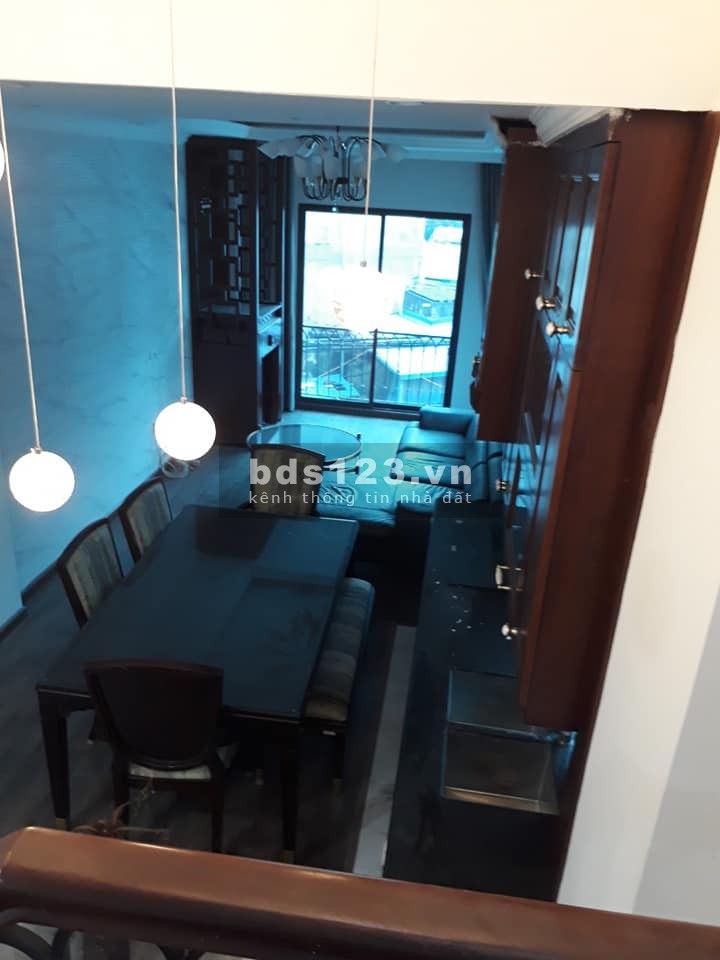 Cho thuê nhà Trung Hòa, Cầu Giấy 80m*4 tầng