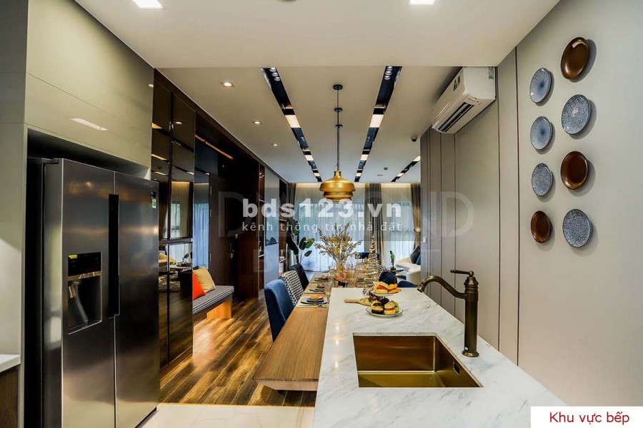 Chính chủ bán gấp Diamond Brilliant 96m2 view hồ bơi cực đẹp. Giá chỉ 5 tỷ