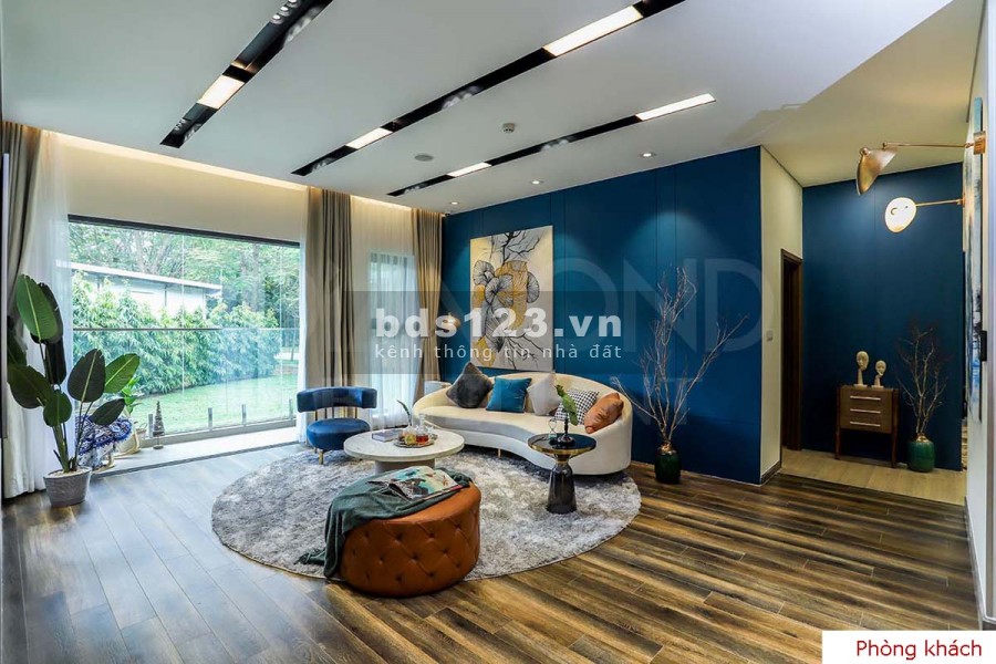 Chính chủ bán gấp Diamond Brilliant 96m2 view hồ bơi cực đẹp. Giá chỉ 5 tỷ