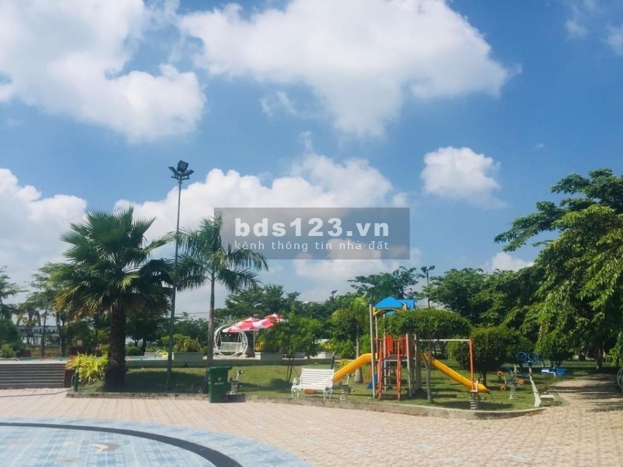 Vợ chồng ly thân bán gấp lô đất tại bà rịa