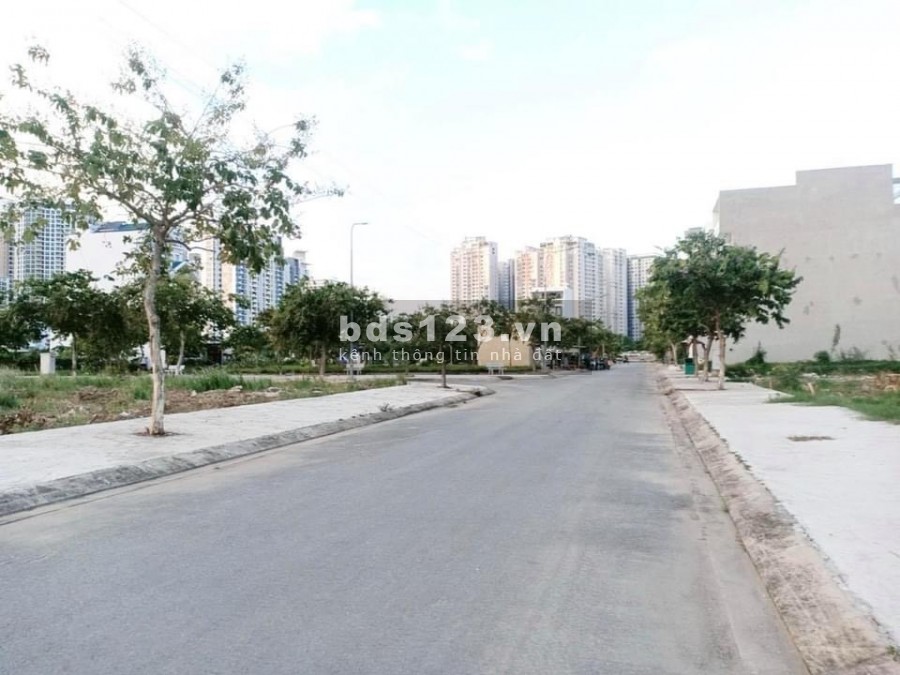 Vợ chồng ly thân bán gấp lô đất tại bà rịa