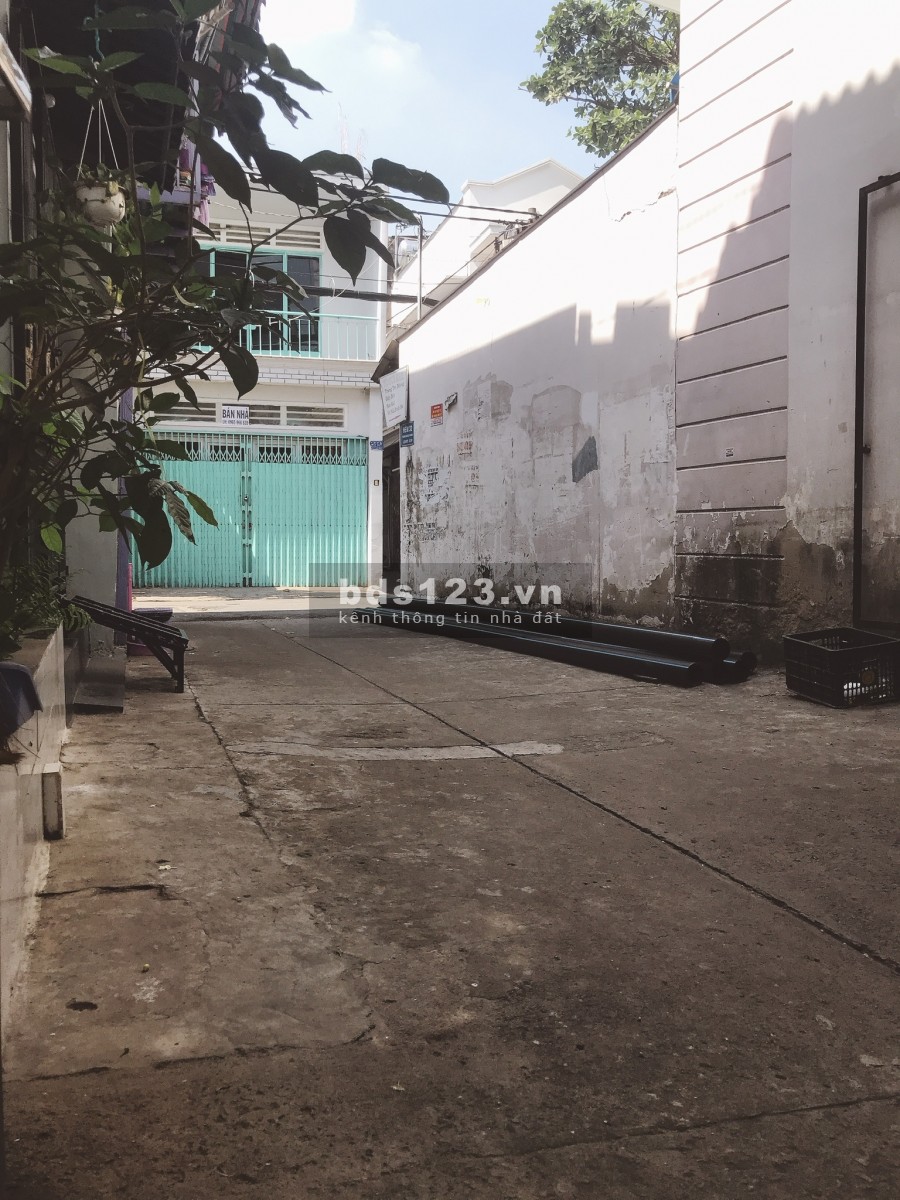 Nhà gần chợ cây Quéo Hoàng Hoa Thám, Bình Thạnh, 2PN- máy lạnh