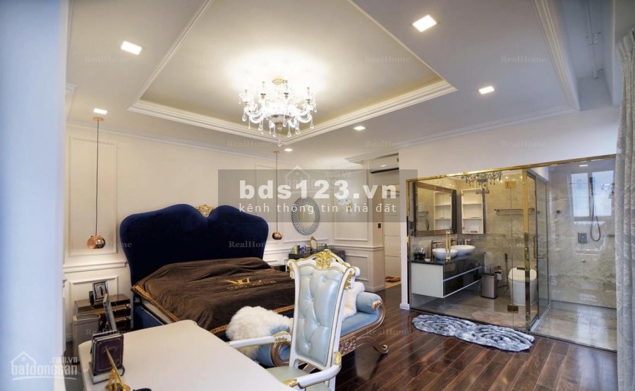 Trống căn hộ tầng cao rộng 86m2, 2 PN, có sẵn nội thất, cc Hado Centrosa cho thuê giá 14 triệu/tháng