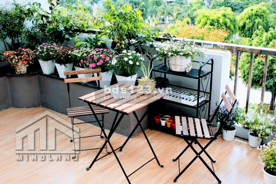 Cho thuê nhà phố nguyên căn đầy đủ nội thất dt: 6x20m trong KDC Vạn Phúc City Thủ Đức