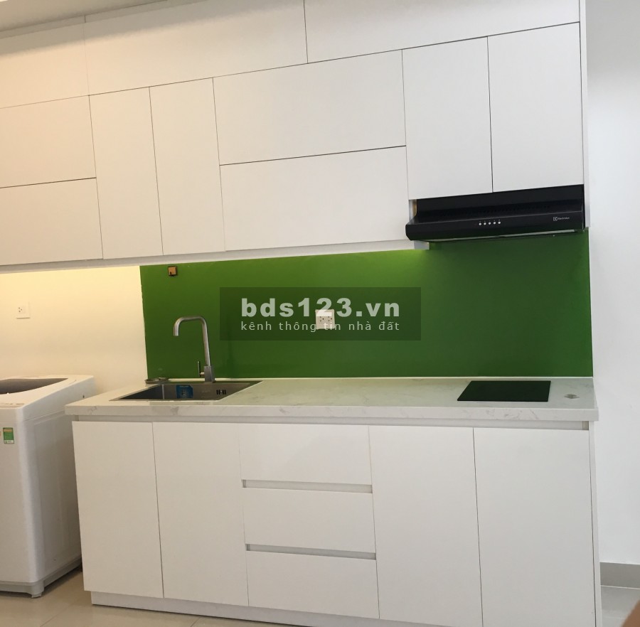 Căn hộ Officetel nhỏ 40m2, chung cư The Sun Avenue - bếp rộng đẹp, có hồ bơi & gym