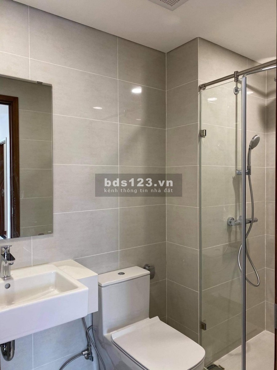 Bán căn hộ Eco Green 2PN Block B tầng trung view công viên 22ha cực đẹp 3.5 tỷ (full thuế phí)