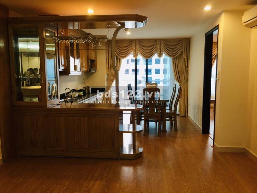 Cho thuê chung cư Golden Land 111m2 2Pn Full đồ 12Tr/Tháng