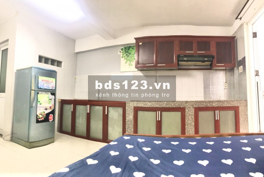Phòng có BẾP, sân vườn, 30m2, Full Nội thất, Free nước, nét, cáp, lì xì TẾT 500K