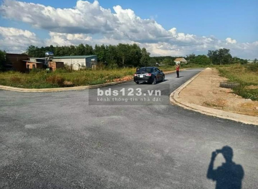 205tr/ 1100m2 ngay KCN Becamex