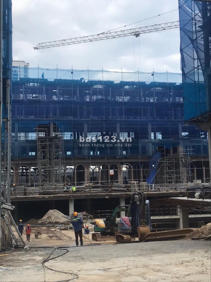 Lô shophouse duy nhất golden river, Tây Hồ duy nhất hàng CDT giá 19.18 tỷ/ 95m2 kinh doanh tốt