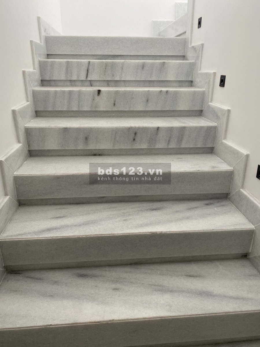 Cho Thuê Nhà làm Văn phòng gồm Hầm 4 sàn 450m2 Khu đô thị Sala Thủ Thiêm Quận 2
