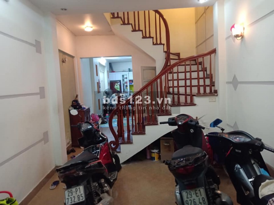 Trần Duy Hưng mới đẹp ở luôn, gần phố Giao thông thuận tiện, 53Mx5T, giá 6.25 tỷ