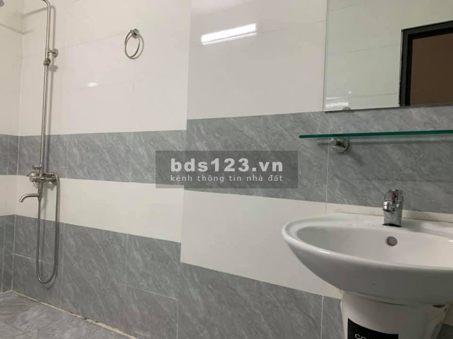 NGÕ QUỲNH NHÀ ĐẸP Ở LUÔN BA GÁC ĐỔ CỬA 34M 3TỶ4