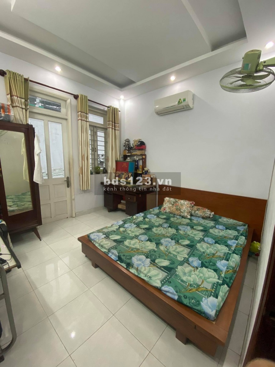 GIẢM SỐC nhà HXH Lạc Long Quân, Quận 11, 45m2 chỉ 5 tỷ 7