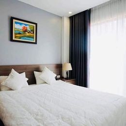 Bán CHDV mp Yên Bình 150m2x8T giá 25.5 tỷ, 55 phòng thu 250tr/tháng